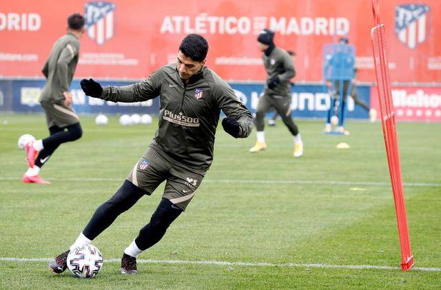 
马德里竞技备战西甲联赛 球队盼走出失利阴影 重回榜首：panda sports(图2)